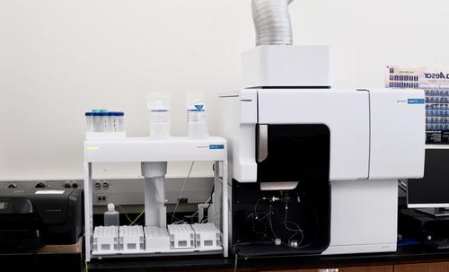 ICP-EOS Spectrometer with Autosampler